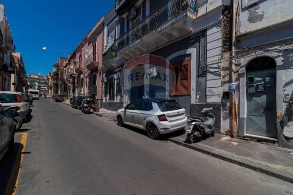 appartamento in vendita a Catania in zona Centro Storico