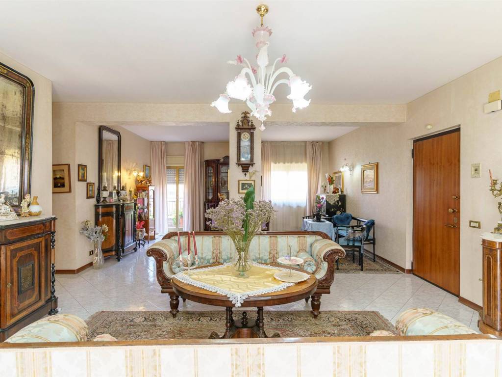 appartamento in vendita a Catania in zona San Giorgio