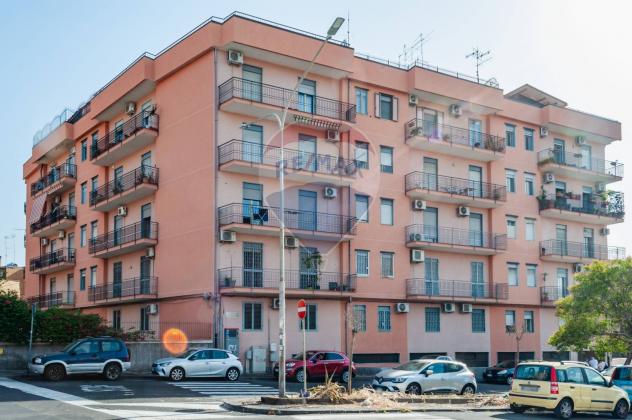 appartamento in vendita a Catania in zona Centro Storico