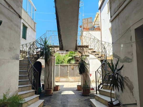 appartamento in vendita a Catania in zona Picanello