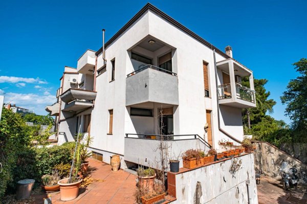 casa indipendente in vendita a Catania in zona Cibali