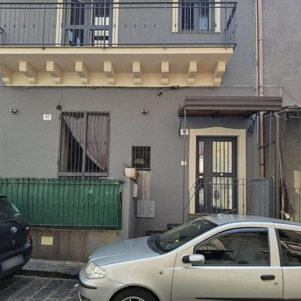 negozio in vendita a Catania in zona Centro Storico