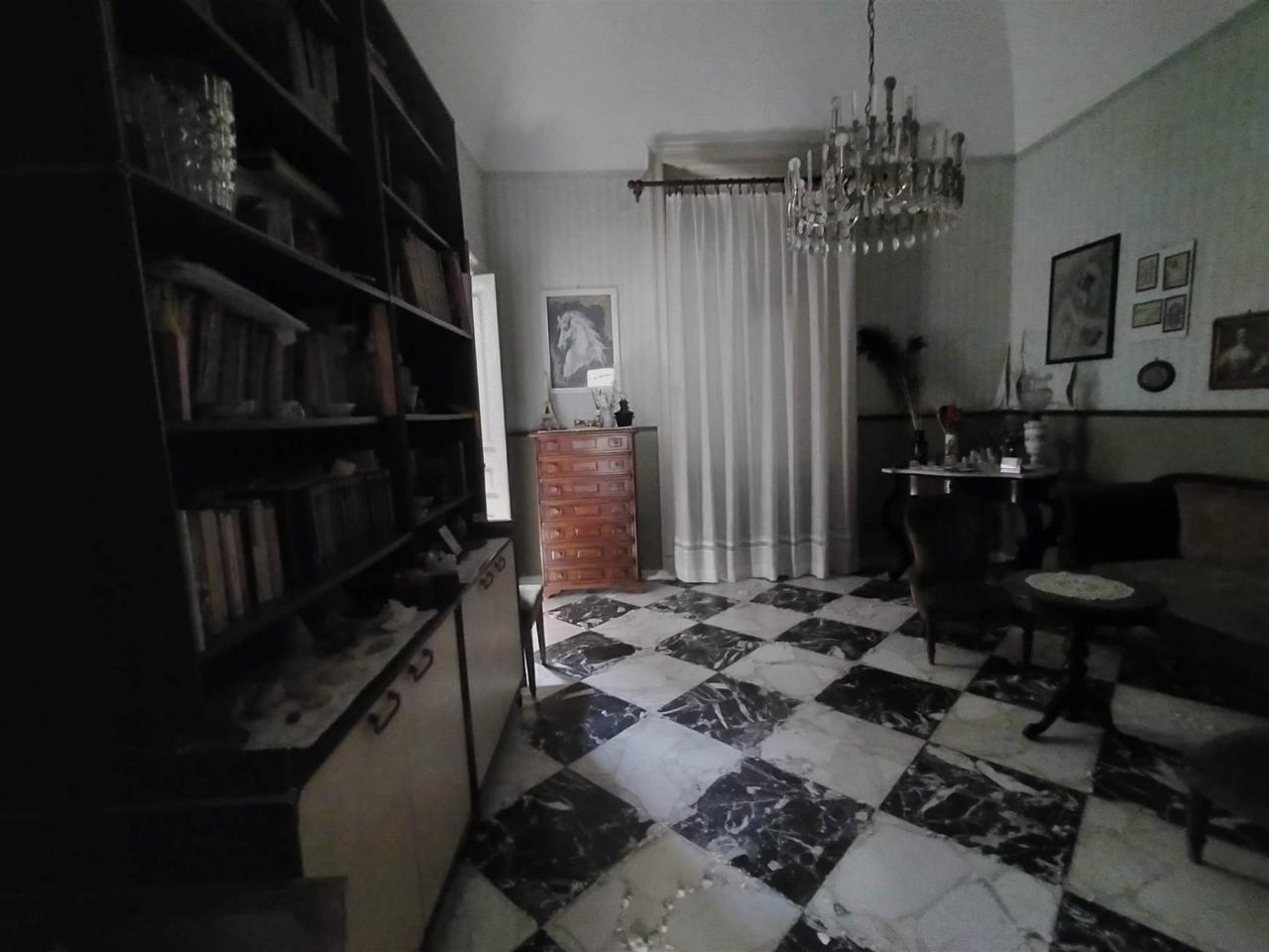 negozio in vendita a Catania