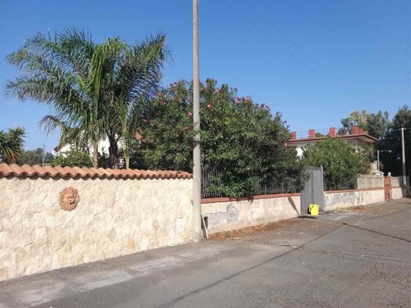 casa indipendente in vendita a Catania in zona Fontanarossa