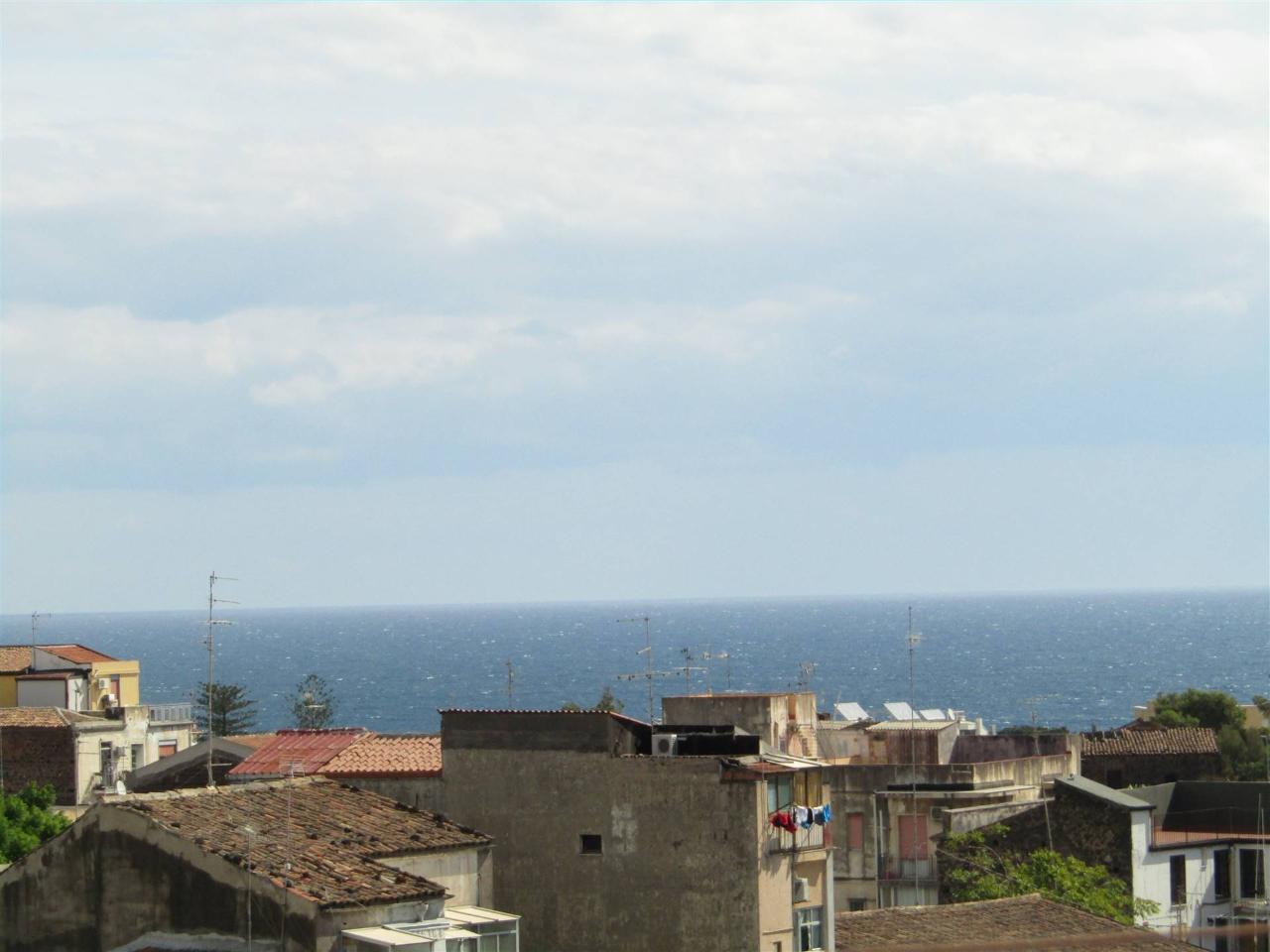 appartamento in vendita a Catania in zona Picanello