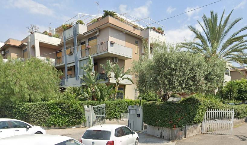 appartamento in vendita a Catania in zona Ognina