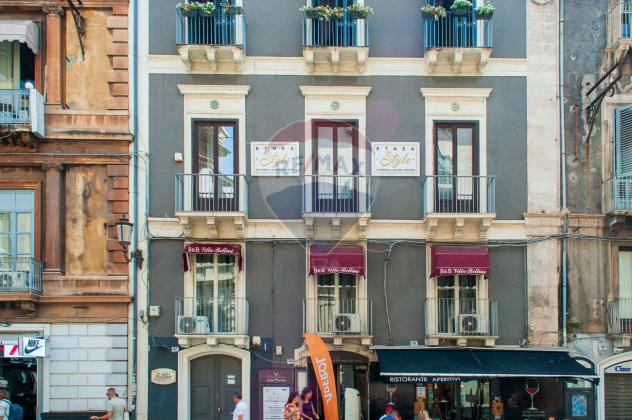 casa indipendente in vendita a Catania in zona Centro Storico