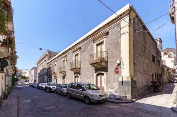 appartamento in vendita a Catania in zona Centro Storico