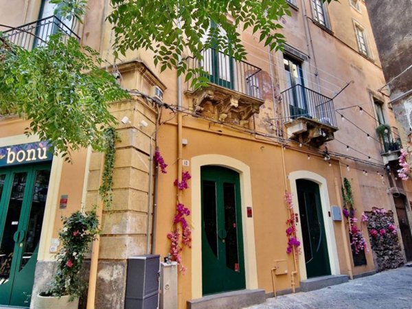 appartamento in vendita a Catania in zona Centro Storico