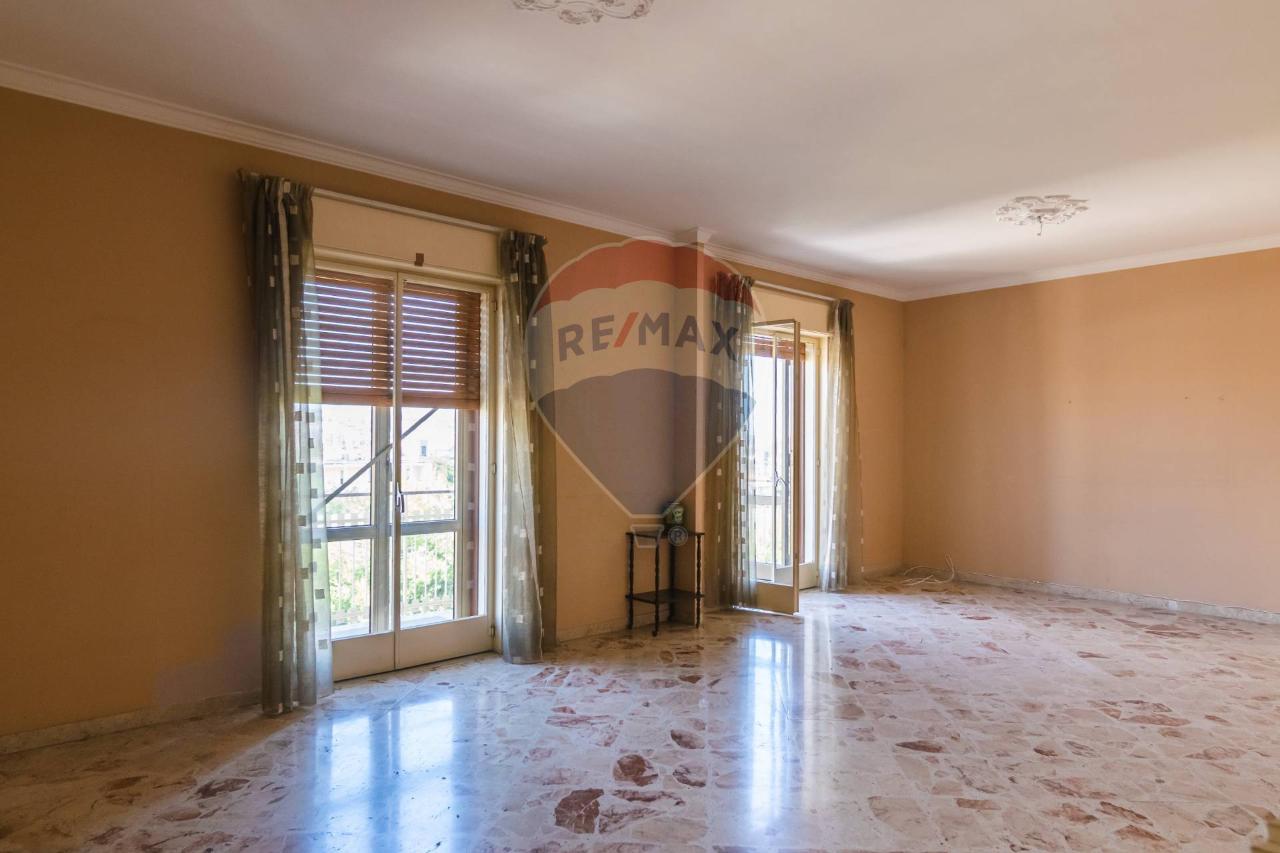 appartamento in vendita a Catania in zona Centro Storico