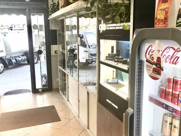 negozio in vendita a Catania in zona Centro Storico