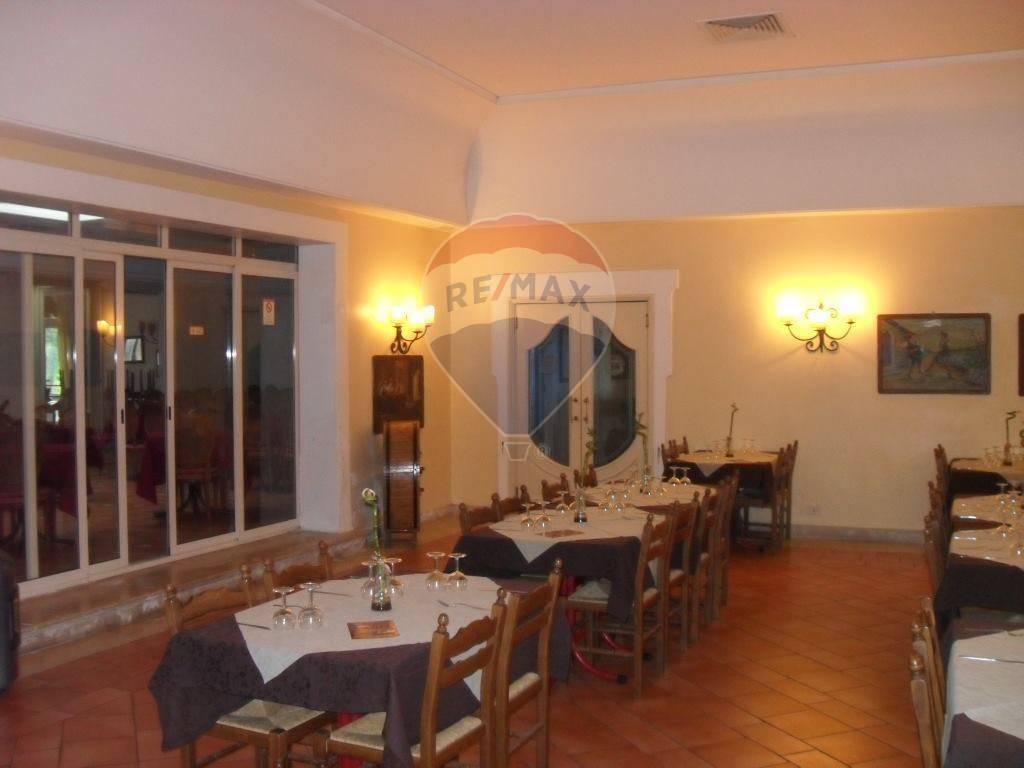negozio in vendita a Catania in zona San Giuseppe la Rena