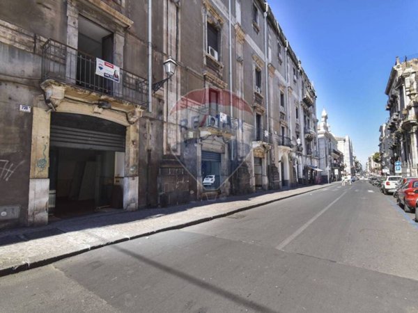 negozio in vendita a Catania in zona Centro Storico