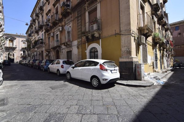 appartamento in vendita a Catania in zona Centro Storico