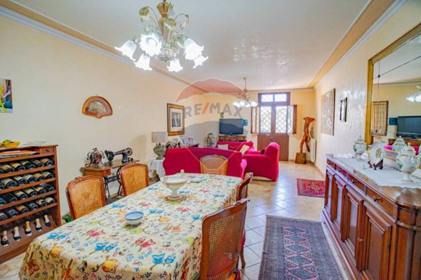 casa indipendente in vendita a Catania in zona Centro Storico