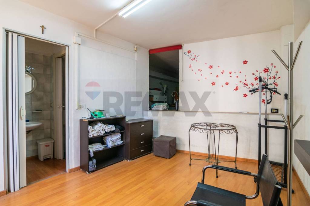 negozio in vendita a Catania