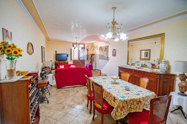 casa indipendente in vendita a Catania in zona Centro Storico