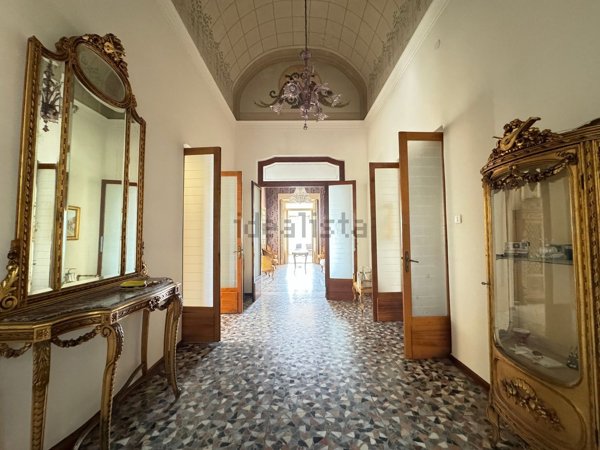 appartamento in vendita a Catania in zona Centro Storico