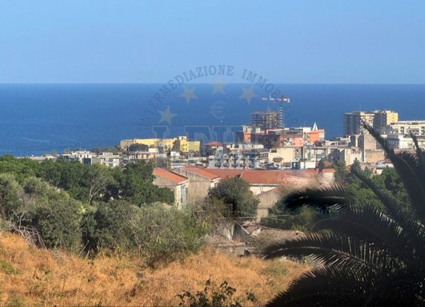 appartamento in vendita a Catania in zona Ognina
