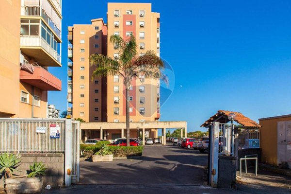 appartamento in vendita a Catania in zona Librino