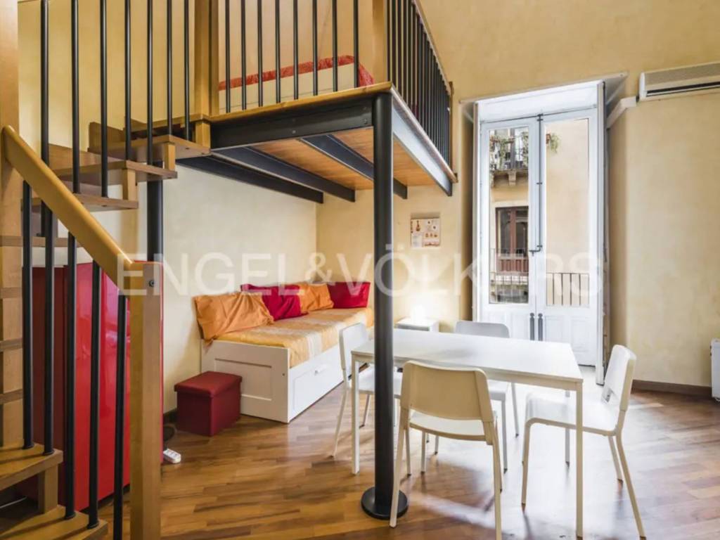 appartamento in vendita a Catania in zona Centro Storico