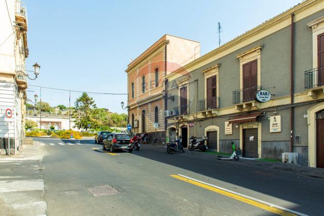 negozio in vendita a Catania in zona Centro Storico