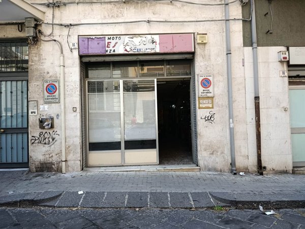 negozio in vendita a Catania in zona Picanello