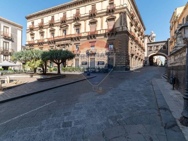 appartamento in vendita a Catania in zona Centro Storico