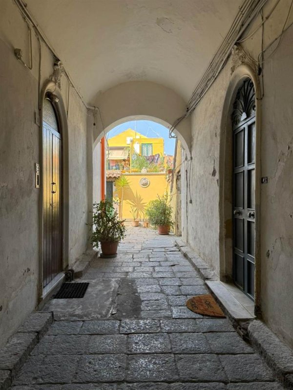 casa indipendente in vendita a Catania in zona Picanello