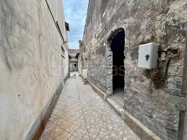 casa indipendente in vendita a Catania in zona Picanello