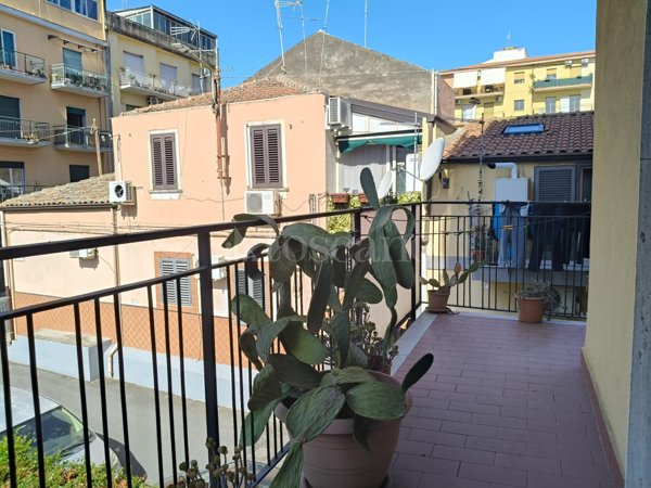 appartamento in vendita a Catania in zona Picanello