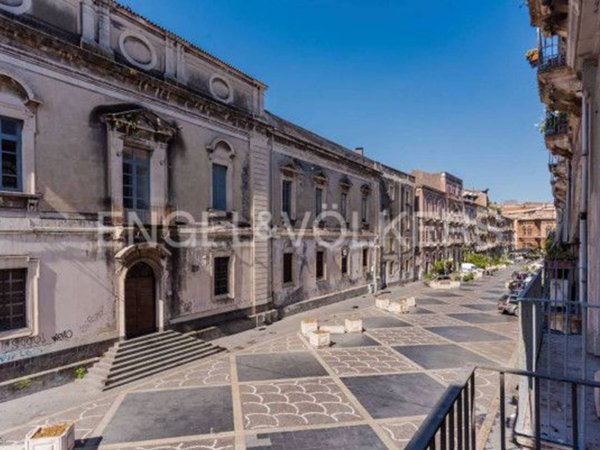 appartamento in vendita a Catania in zona Centro Storico