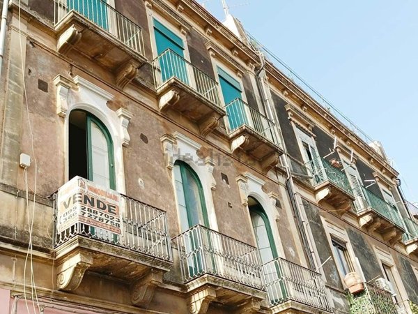 appartamento in vendita a Catania in zona Centro Storico