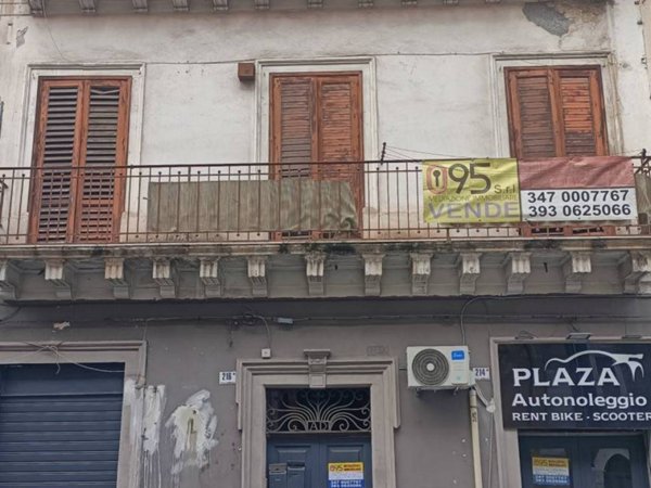 appartamento in vendita a Catania in zona Centro Storico
