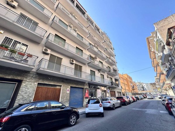appartamento in vendita a Catania in zona Picanello
