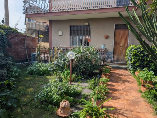 appartamento in vendita a Catania in zona Trappeto