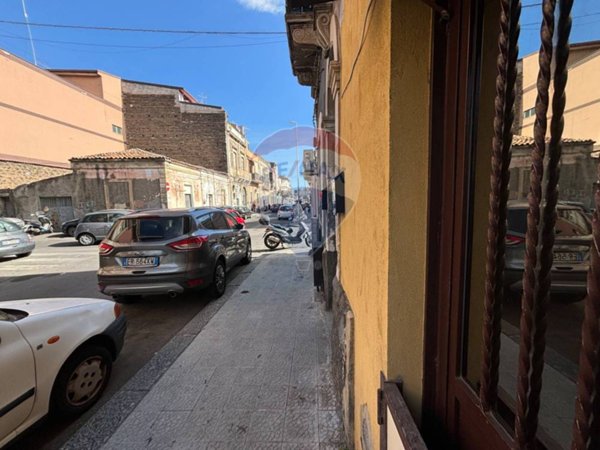 appartamento in vendita a Catania in zona Picanello