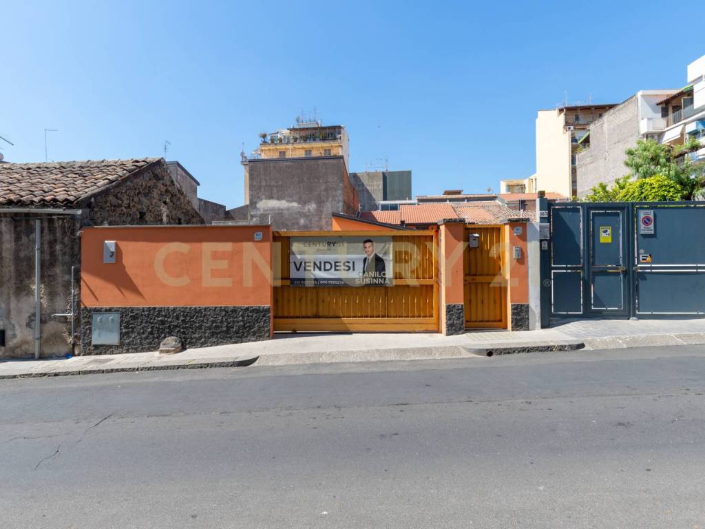 casa indipendente in vendita a Catania in zona Picanello