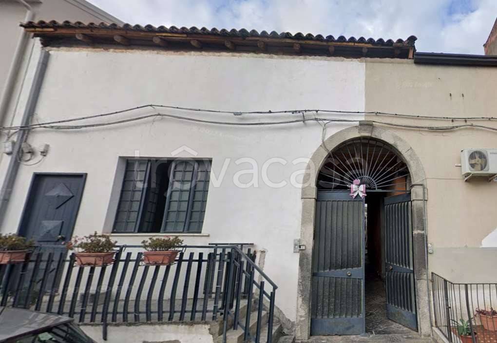 appartamento in vendita a Catania in zona Ognina