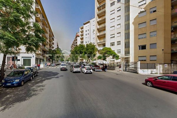 negozio in vendita a Catania in zona Centro Storico