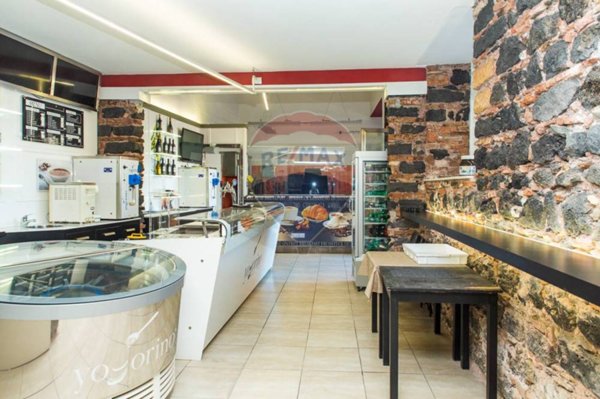 negozio in vendita a Catania in zona Centro Storico
