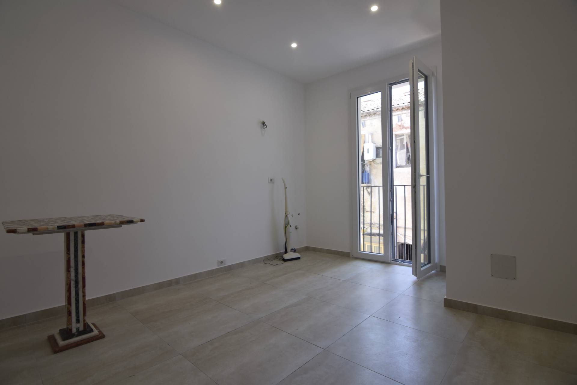 appartamento in vendita a Catania in zona Centro Storico