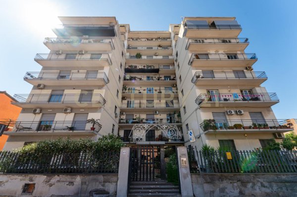appartamento in vendita a Catania in zona Picanello