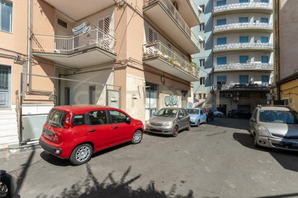 locale commerciale in vendita a Catania in zona Centro Storico
