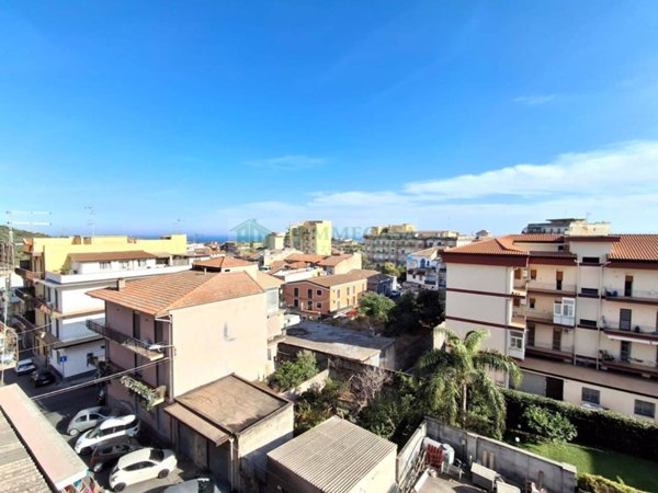 appartamento in vendita a Catania in zona Barriera del Bosco