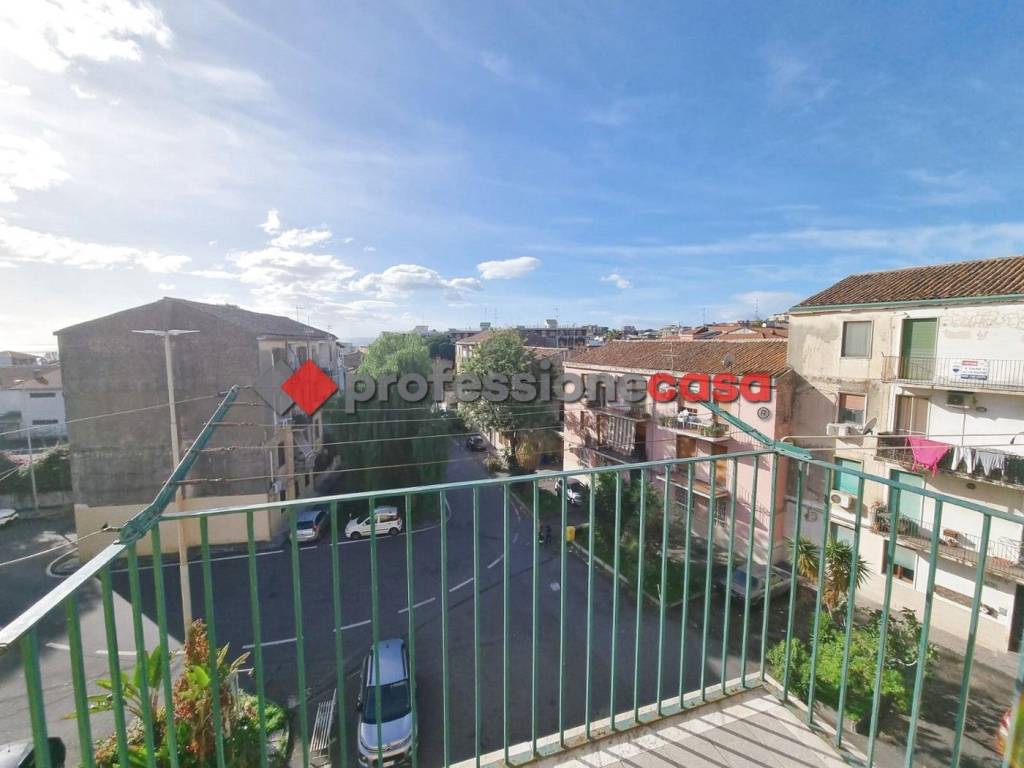 appartamento in vendita a Catania in zona Canalicchio
