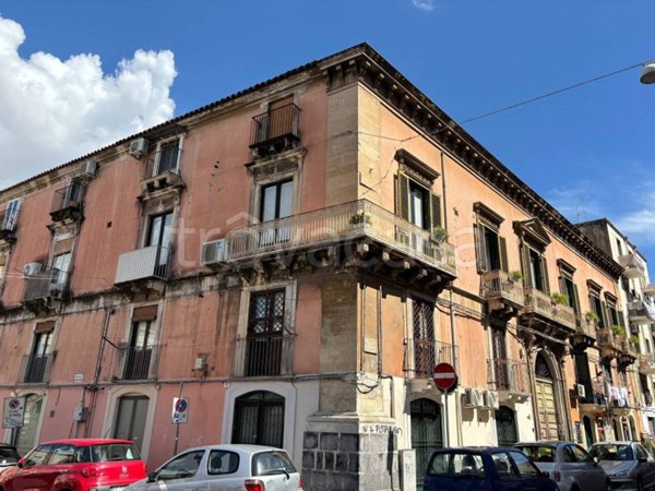 appartamento in vendita a Catania in zona Centro Storico