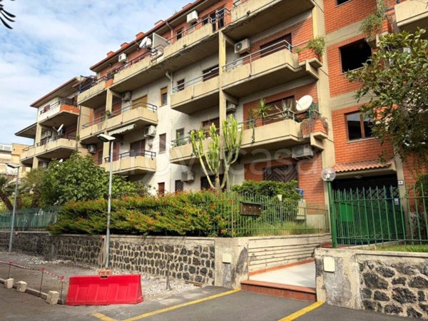 appartamento in vendita a Catania in zona Canalicchio