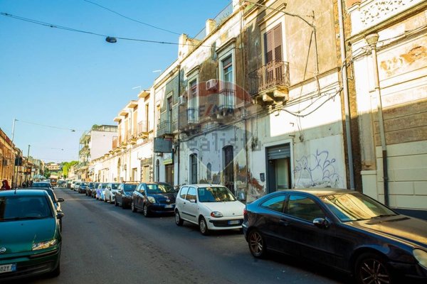 appartamento in vendita a Catania in zona Cibali