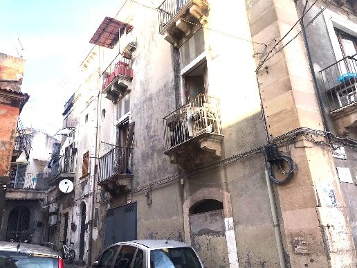appartamento in vendita a Catania in zona Centro Storico